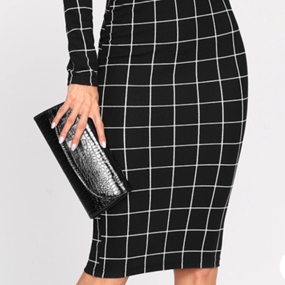 HP 🆕 Lilly 🔥\\ Top/Skirt set - Picture 2 of 6